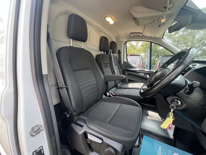 Ford Transit Custom 300 EcoBlue Limited - U831