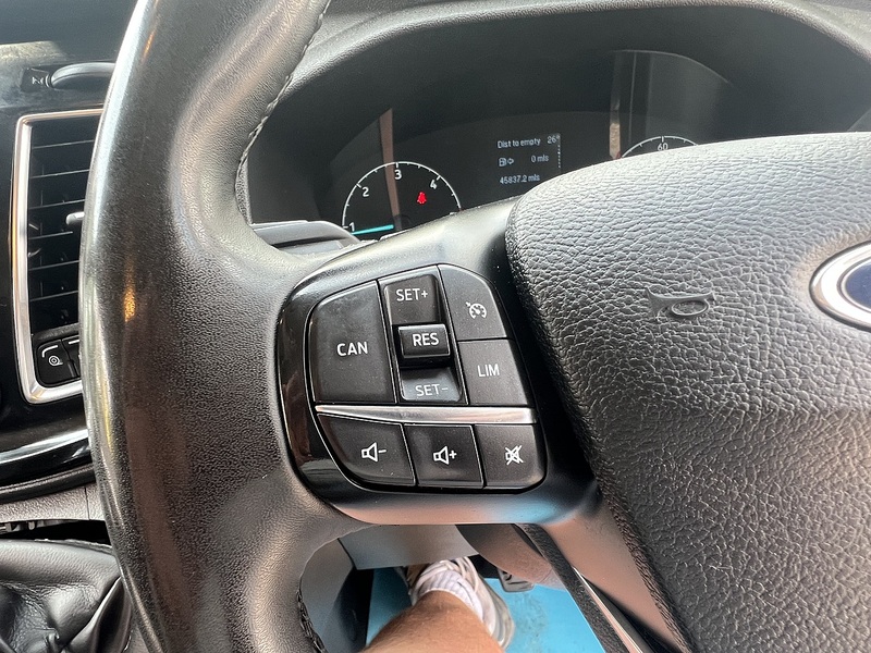 Ford Transit Custom 300 EcoBlue Limited - U831