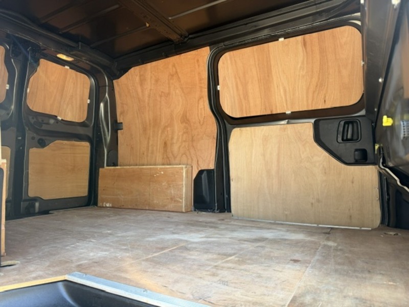 Vauxhall Vivaro Turbo D 2700 Sportive - U832