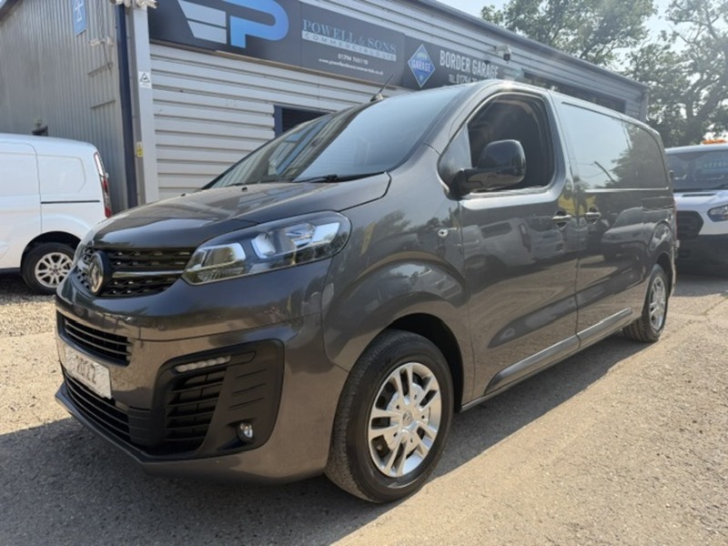 Vauxhall Vivaro Turbo D 2700 Sportive - U832