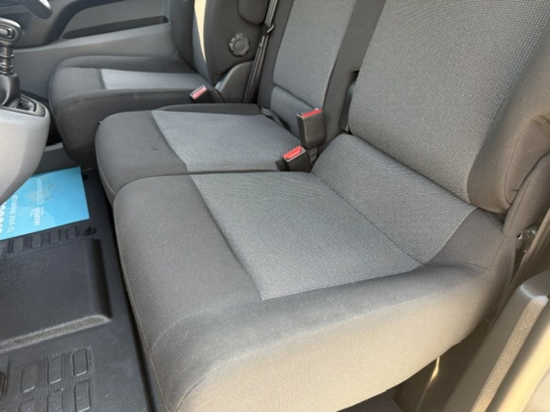 Vauxhall Vivaro Turbo D 2700 Sportive - U832