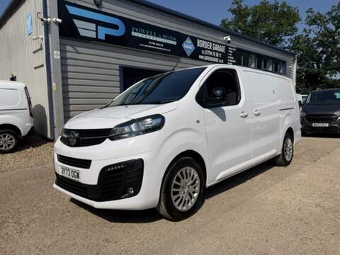 Vauxhall Vivaro dCi Blue SL28 Sport Pack Fitted 2.0 3dr Panel Van Manual Diesel