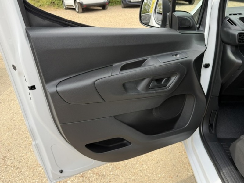 Vauxhall Combo Turbo D 2300 Pro - U836