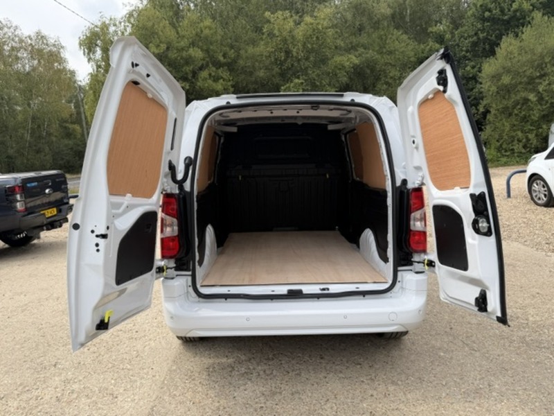 Vauxhall Combo Turbo D 2300 Pro - U836
