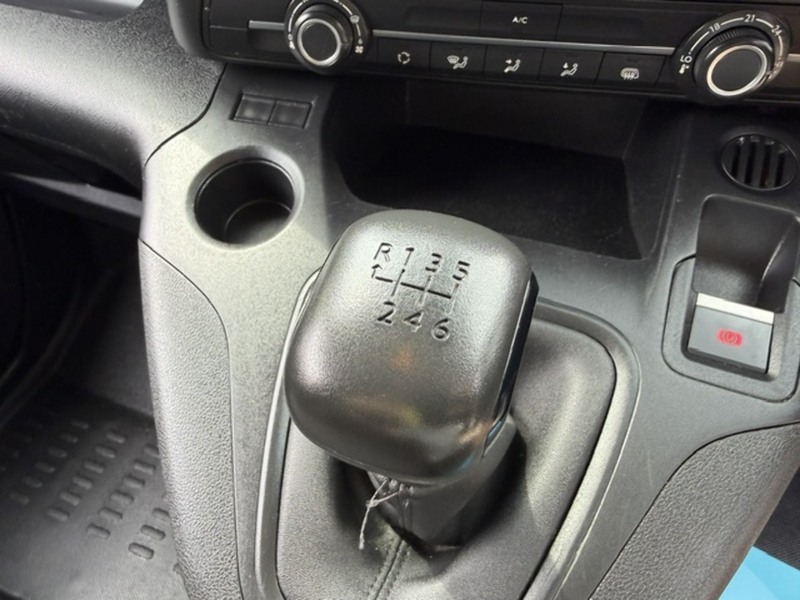 Vauxhall Combo Turbo D 2300 Pro - U836