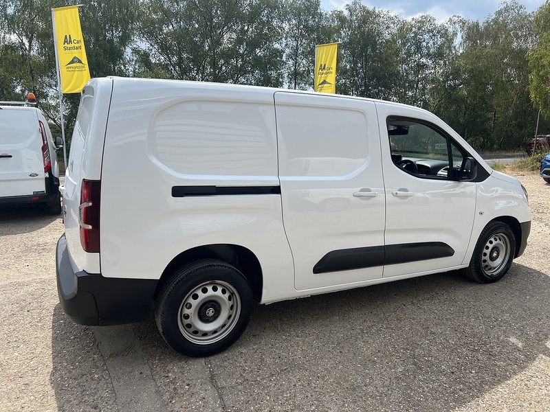 Vauxhall Combo Turbo D 2300 Edition - U837
