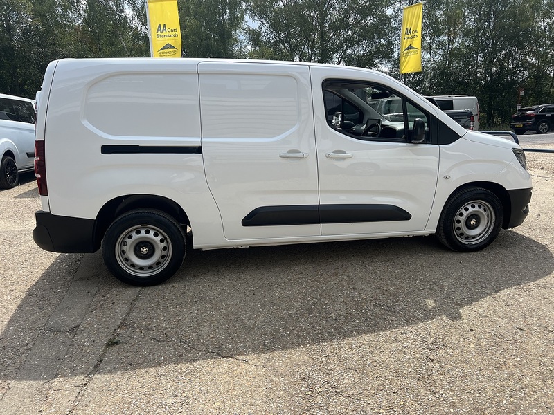 Vauxhall Combo Turbo D 2300 Edition - U837