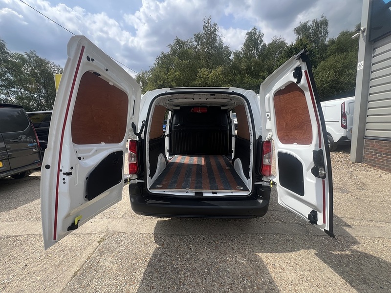 Vauxhall Combo Turbo D 2300 Edition - U837
