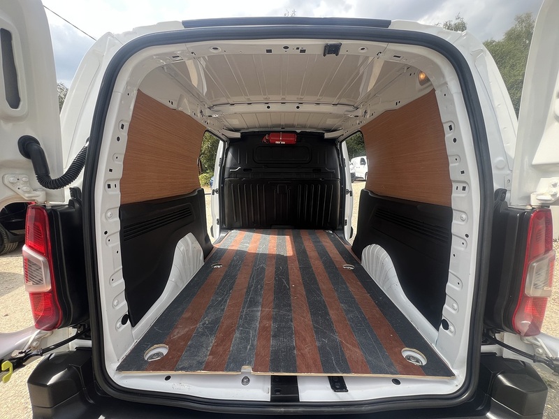 Vauxhall Combo Turbo D 2300 Edition - U837