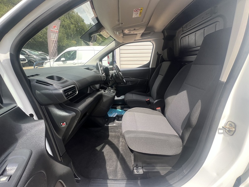 Vauxhall Combo Turbo D 2300 Edition - U837
