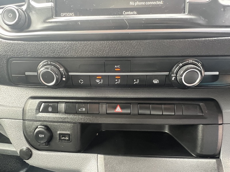Vauxhall Vivaro Turbo D 2900 Sportive - U838