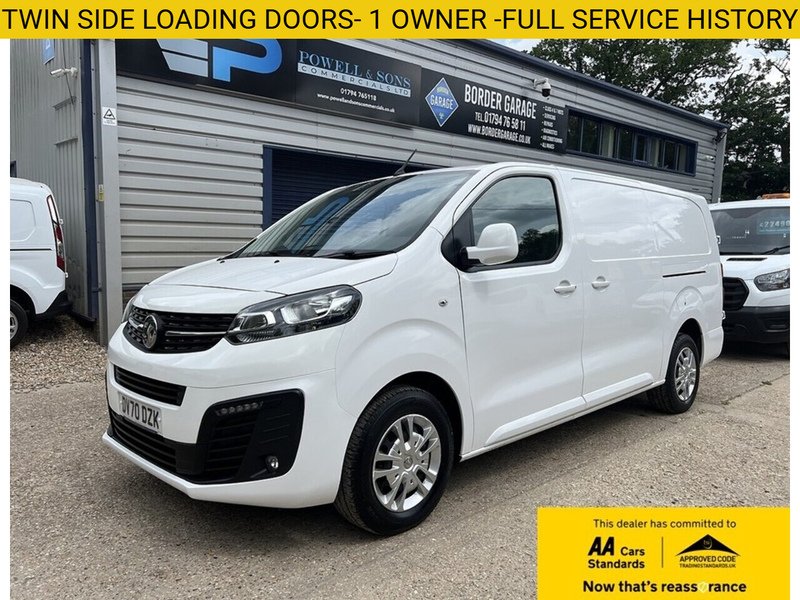 Vauxhall Vivaro Turbo D 2900 Sportive - U838