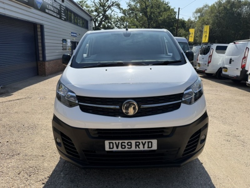 Vauxhall Vivaro Turbo D 2900 Dynamic - U839