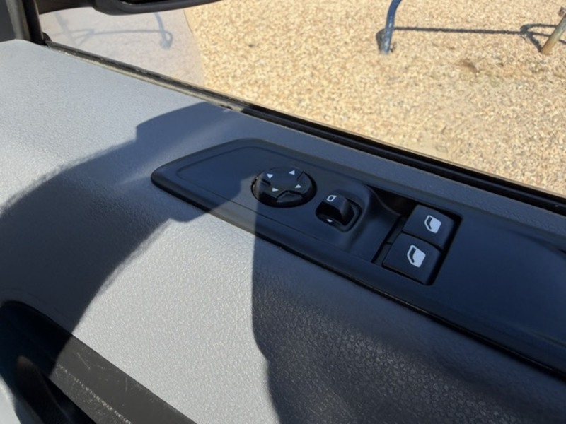 Vauxhall Vivaro Turbo D 2900 Dynamic - U839