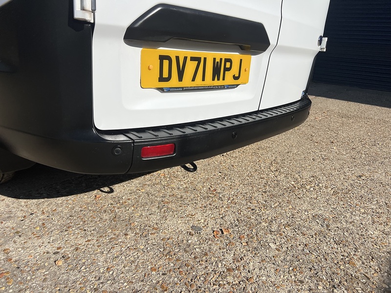 Ford Transit Custom 300 EcoBlue Leader - U846