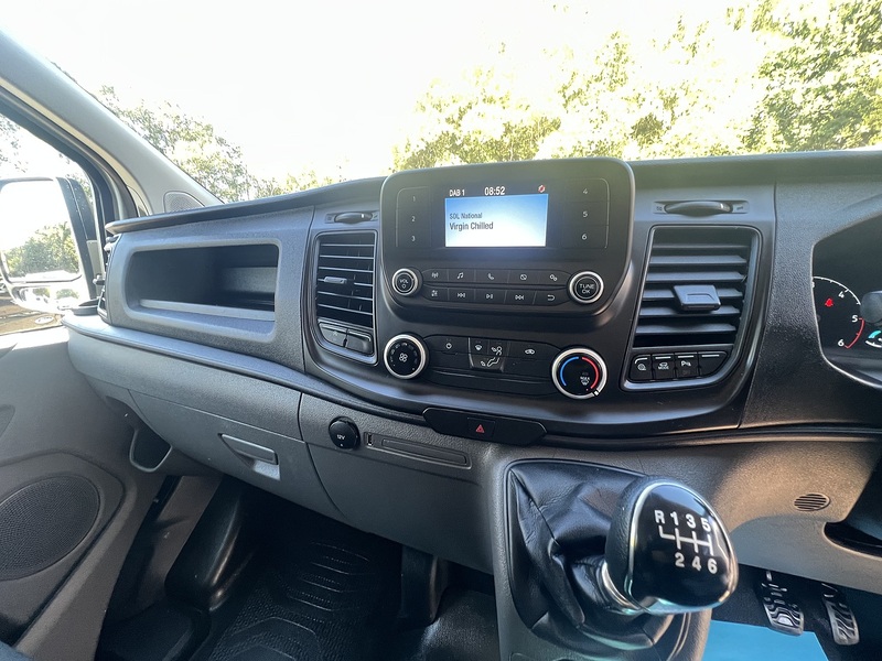 Ford Transit Custom 300 EcoBlue Leader - U846
