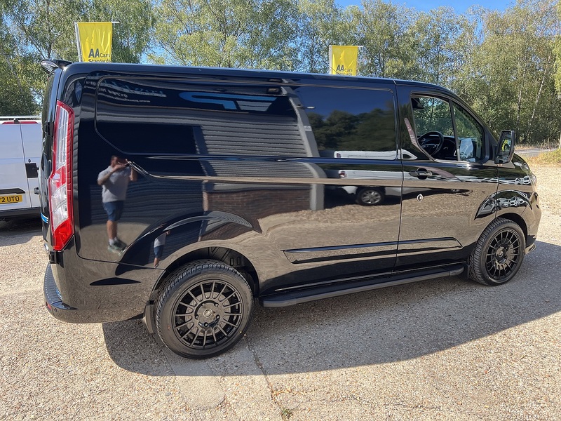 Ford Transit Custom 280 Limited Sport Pack - U848