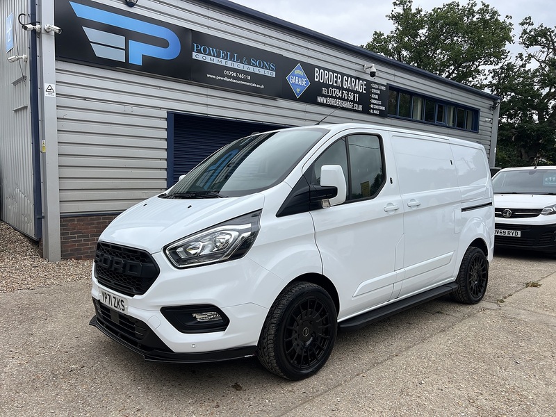 Ford Transit Custom 300 Limited Sport Pack - U851