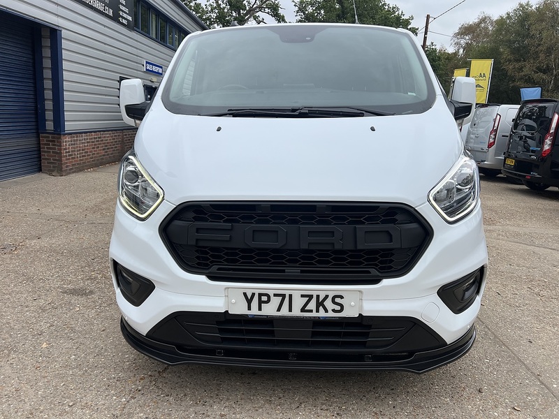 Ford Transit Custom 300 Limited Sport Pack - U851