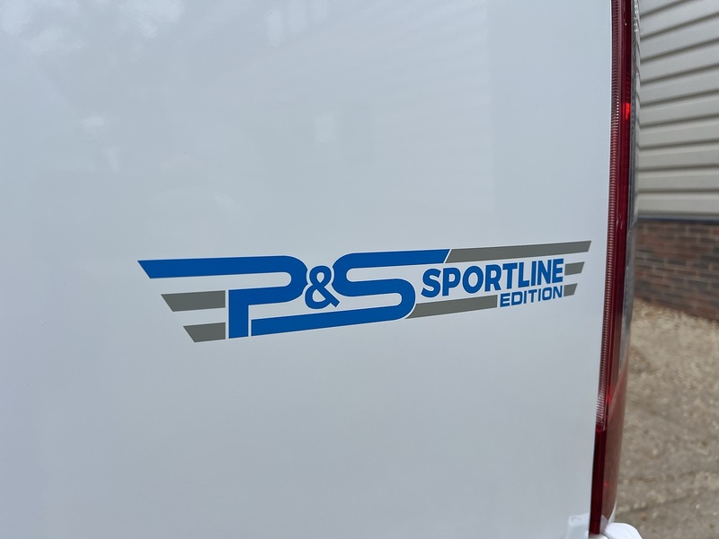 Ford Transit Custom 300 Limited Sport Pack - U851