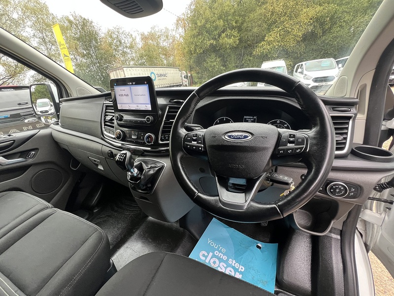Ford Transit Custom 300 Limited Sport Pack - U851