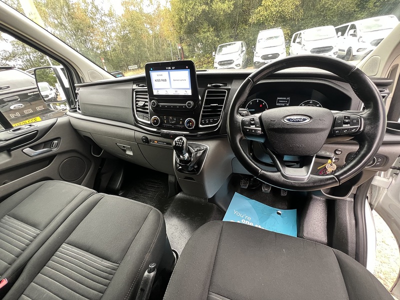 Ford Transit Custom 300 Limited Sport Pack - U851