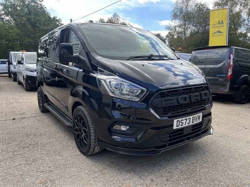 Ford Transit Custom 300 Limited Sport Pack - U852