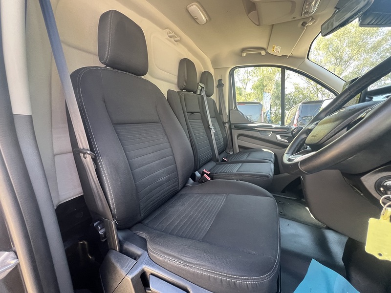 Ford Transit Custom 280 Limited Sport Pack - U853