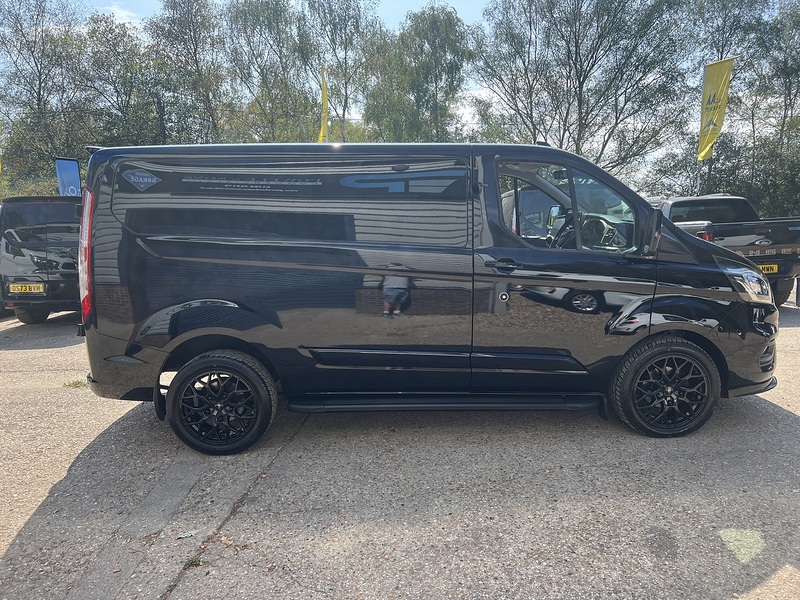 Ford Transit Custom 280 Limited Sport Pack - U855
