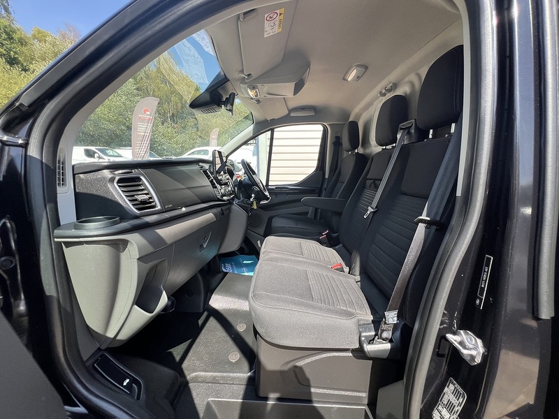 Ford Transit Custom 280 Limited Sport Pack - U855