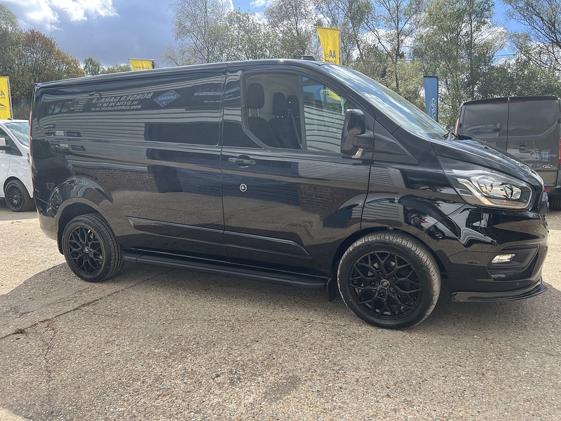 Ford Transit Custom 280 Limited Sport Pack - U857