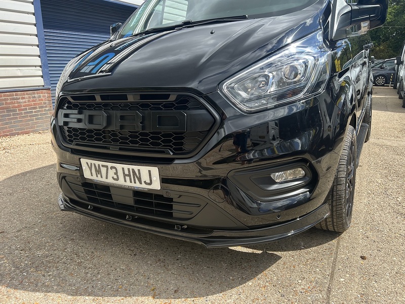 Ford Transit Custom 280 Limited Sport Pack - U857