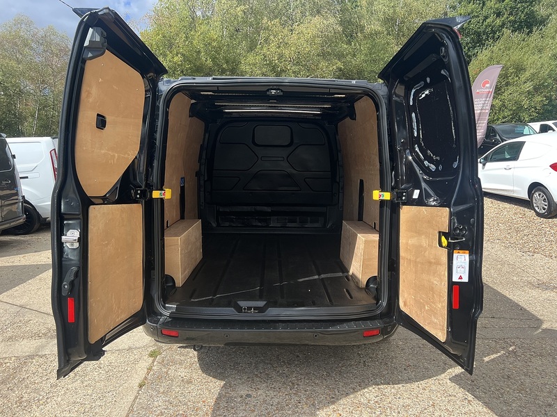 Ford Transit Custom 280 Limited Sport Pack - U857