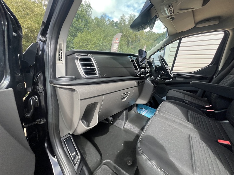 Ford Transit Custom 280 Limited Sport Pack - U857