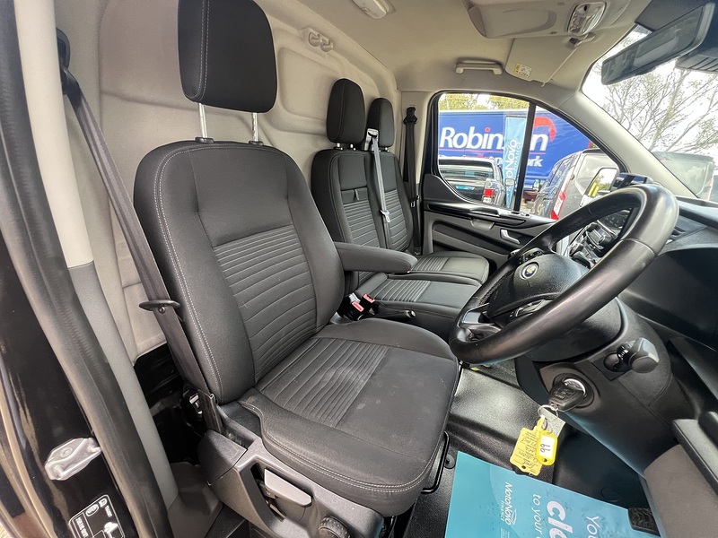 Ford Transit Custom 280 Limited Sport Pack - U857