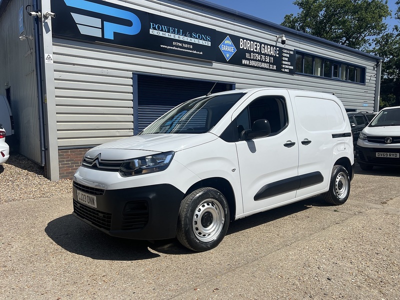 Citroen Berlingo BlueHDi 650 Enterprise Edition M - U859
