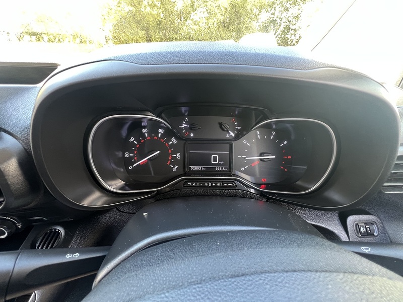 Citroen Berlingo BlueHDi 650 Enterprise Edition M - U859