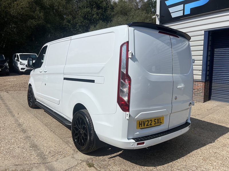 Ford Transit Custom 300 Limited Sport Pack - U864