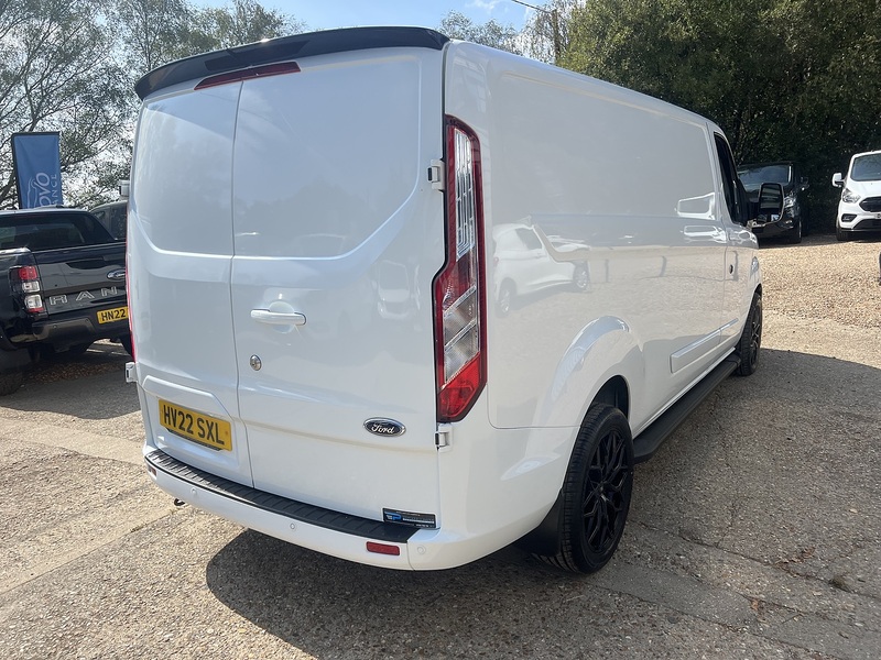 Ford Transit Custom 300 Limited Sport Pack - U864