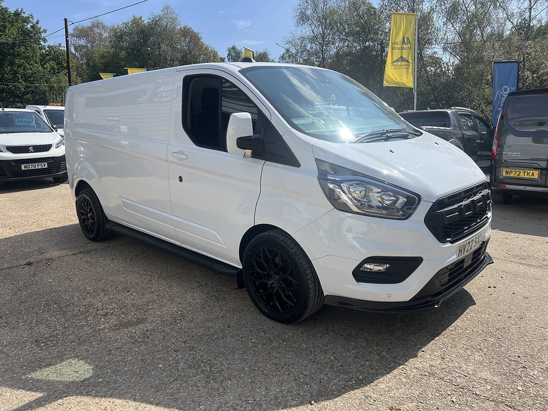 Ford Transit Custom 300 Limited Sport Pack - U864