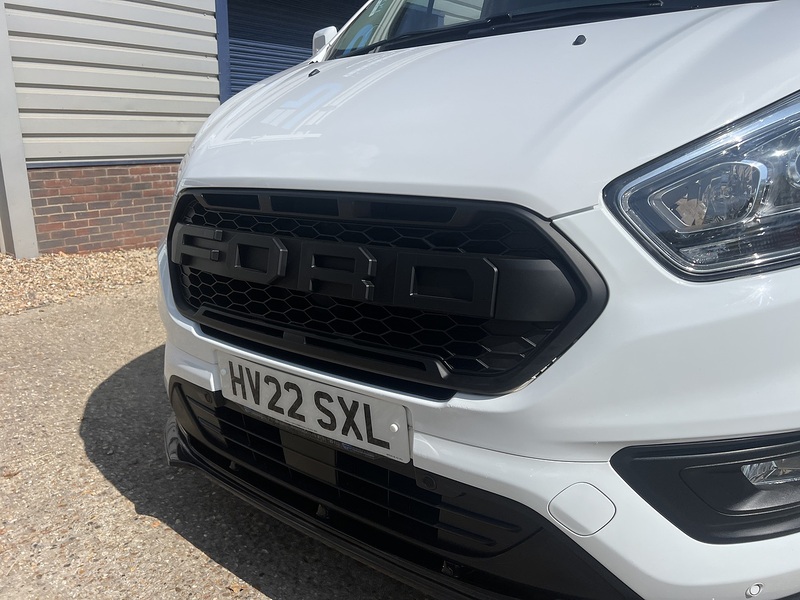 Ford Transit Custom 300 Limited Sport Pack - U864