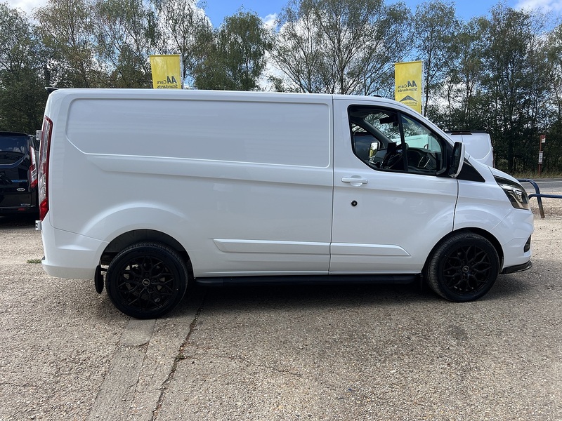 Ford Transit Custom 280 Limited Sport Pack - U867