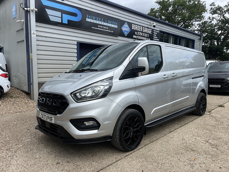 Ford Transit Custom 300 Limited Sport Pack - U868