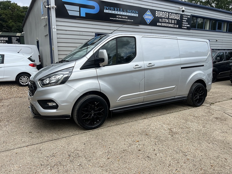 Ford Transit Custom 300 Limited Sport Pack - U868