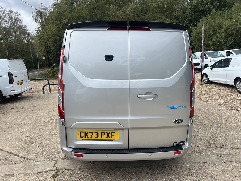 Ford Transit Custom 300 Limited Sport Pack - U868