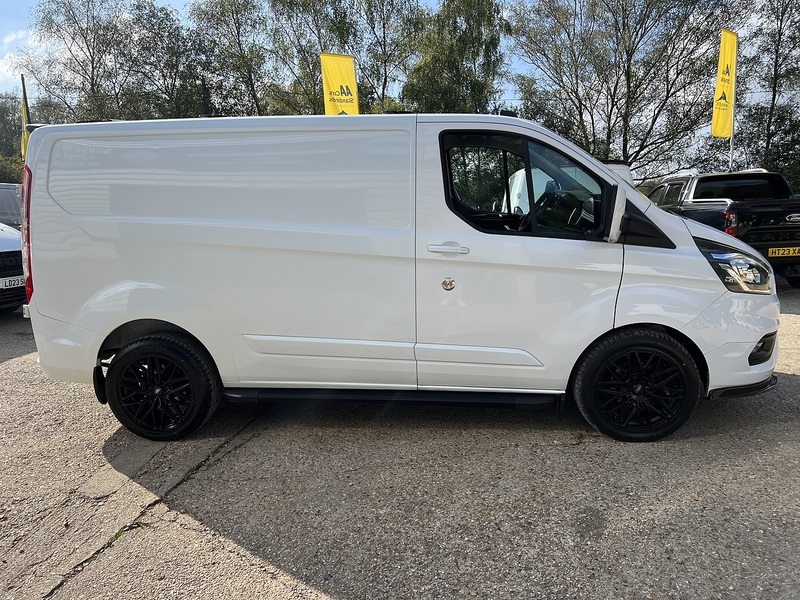 Ford Transit Custom 280 Limited Sport Pack - U874