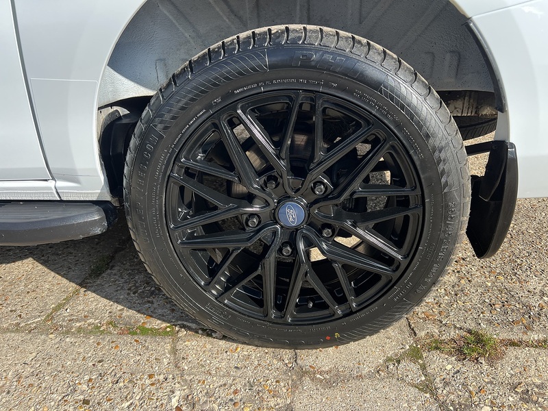 Ford Transit Custom 280 Limited Sport Pack - U874