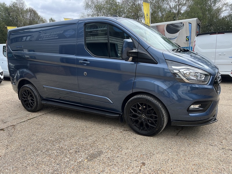 Ford Transit Custom 280 EcoBlue Limited - U876