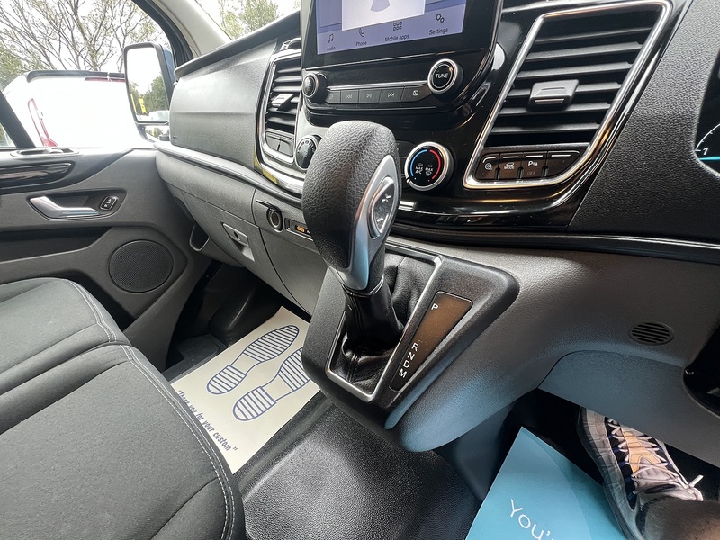 Ford Transit Custom 280 EcoBlue Limited - U876