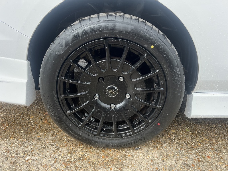 Ford Transit Custom 300 Sport Kit - U877